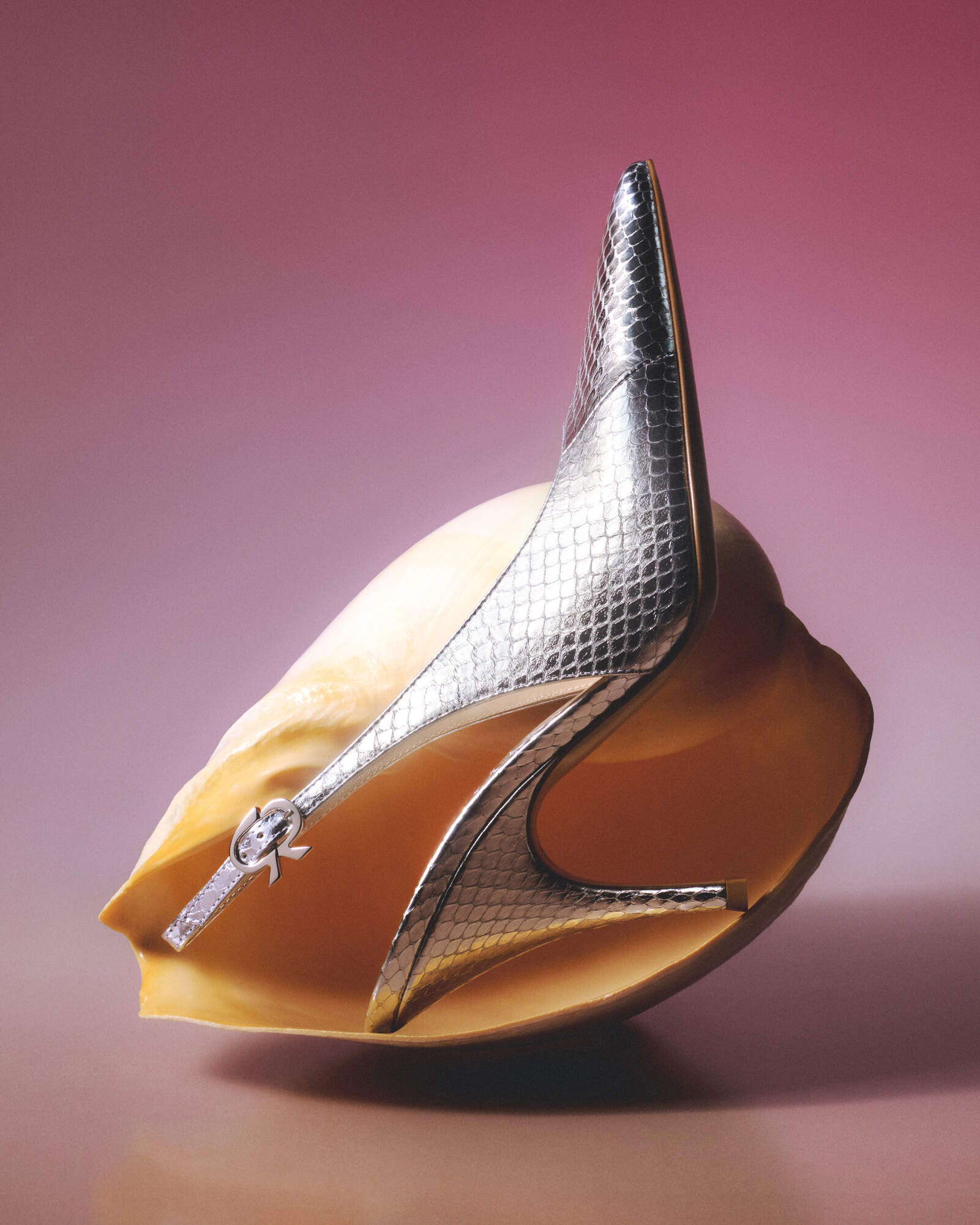 sofia sling gianvito rossi