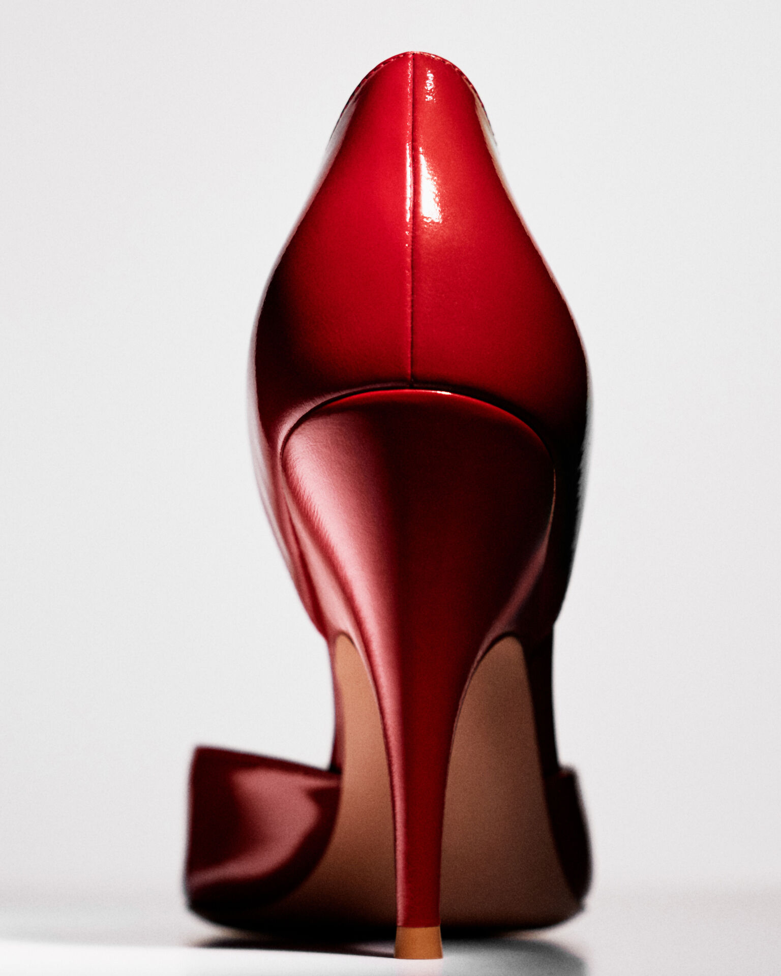 Gianvito Rossi: Italian Luxury Shoes and Accessories