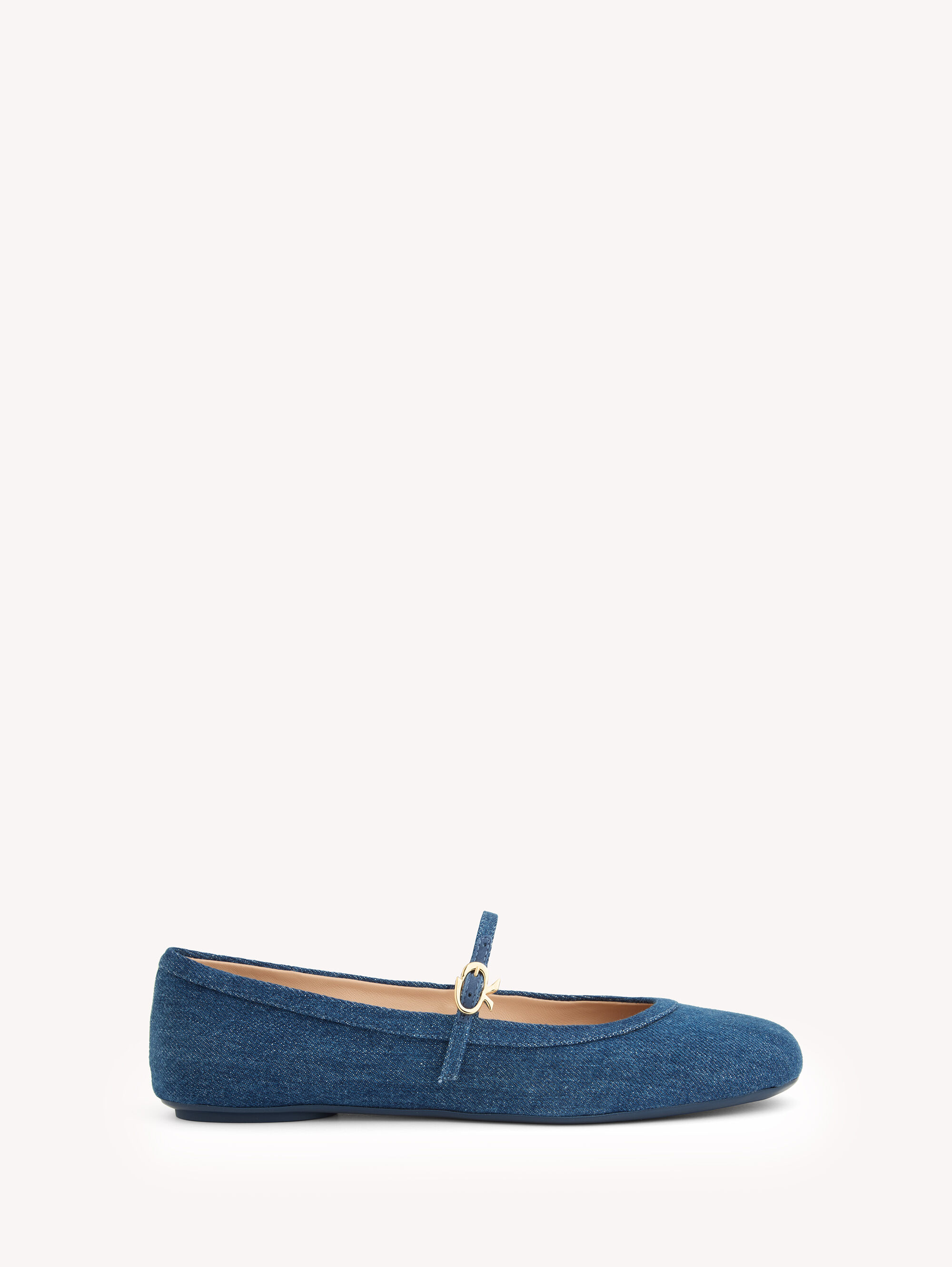 Luxury hotsell flat shoes