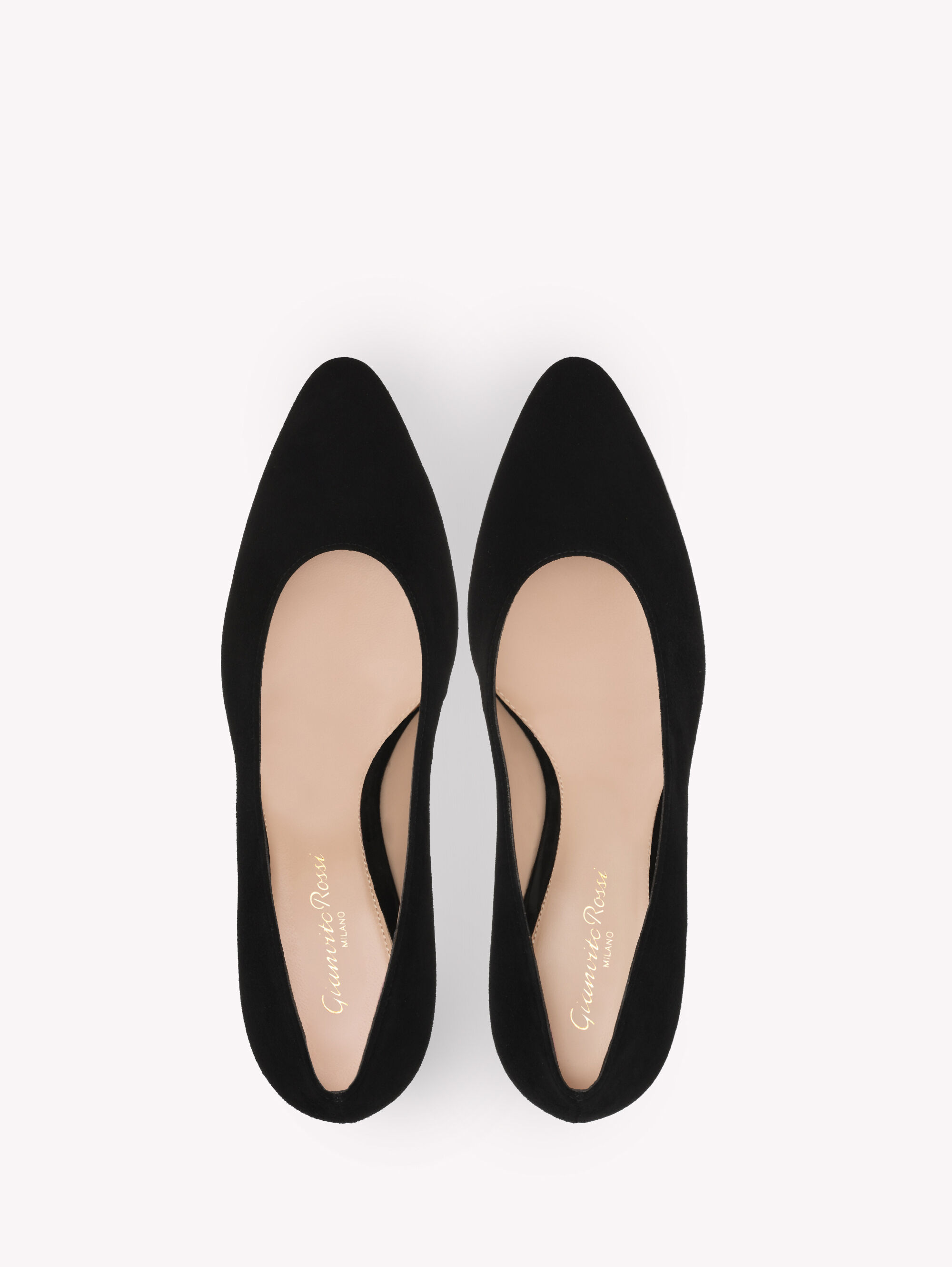 【極美品】ジャンヴィトロッシ PIPER PUMP ブラック 38 極美品】Gianvito Rossi PIPER PUMP ブラック 38 Gianvito Rossi