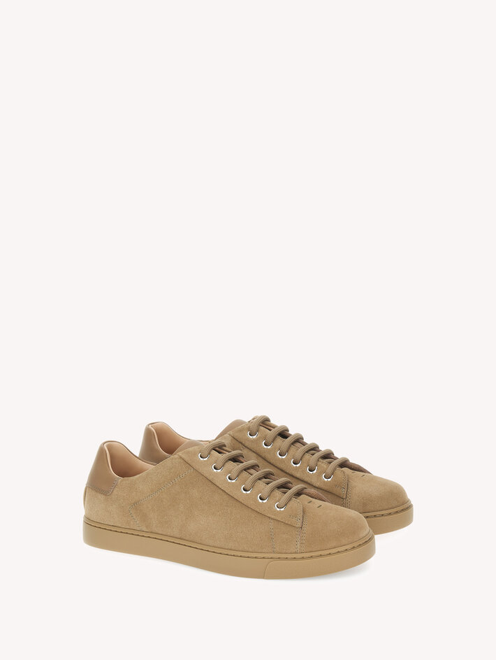 LOW TOP