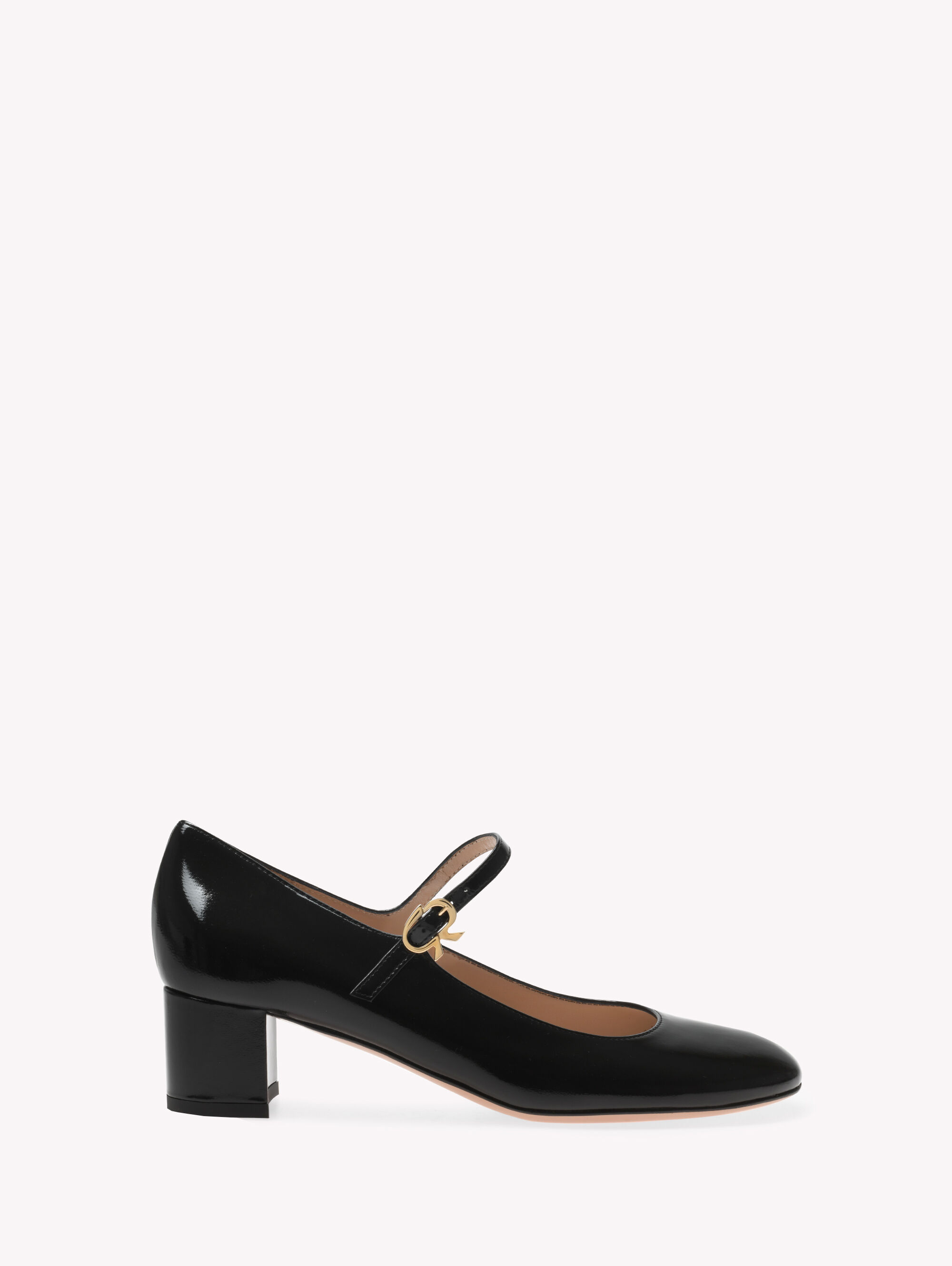 ハンドメイドのイタリア製レディースシューズ | Gianvito Rossi