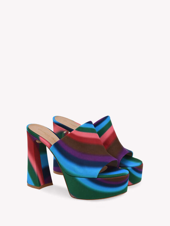 HOLLY MULE image number 2