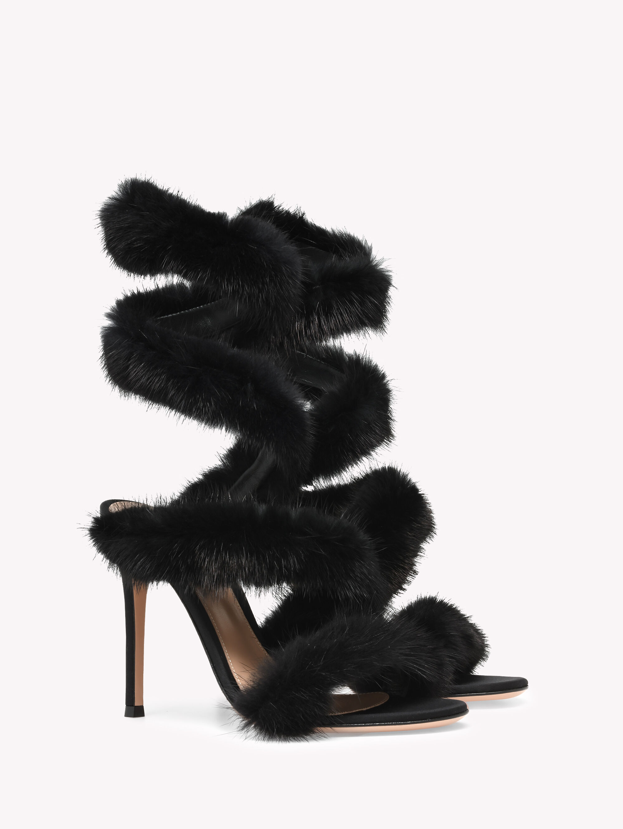 ラグジュアリーなレディース用サンダル＆ヒール | Gianvito Rossi