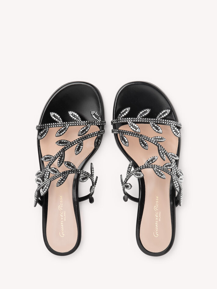 CRYSTAL FLAVIA 05 image number 3