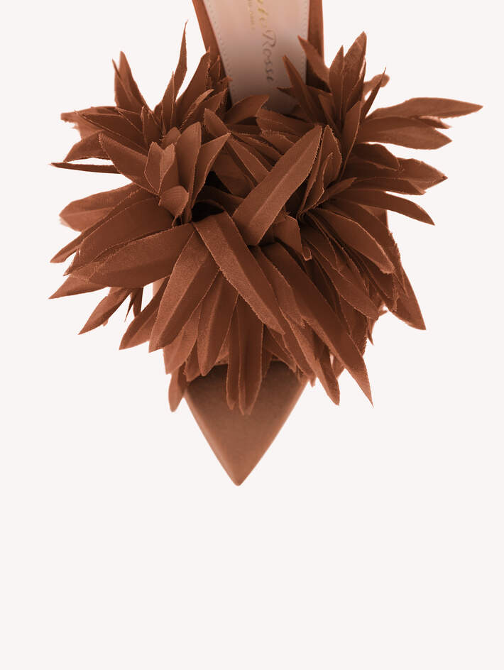 DANIAH image number 2