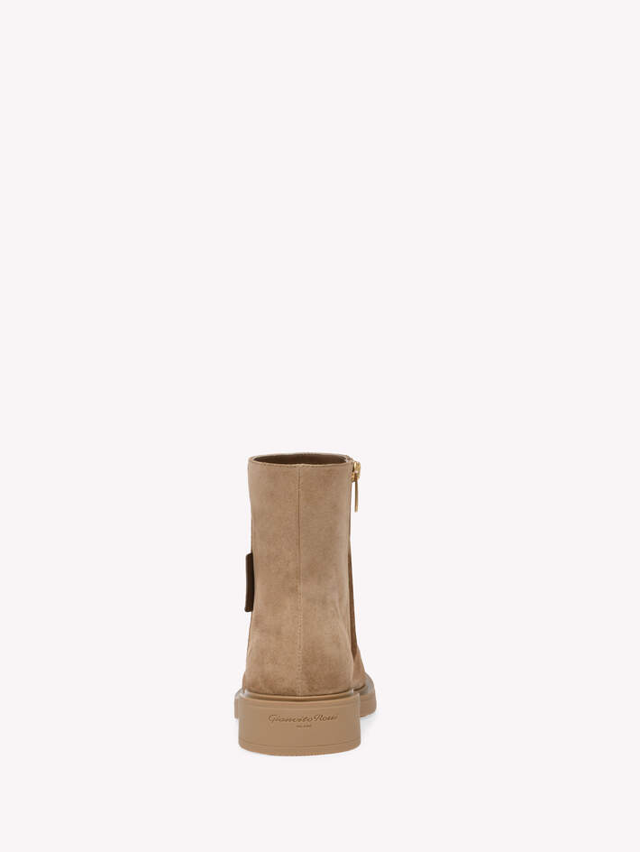 LEXINGTON BOOTIE image number 4