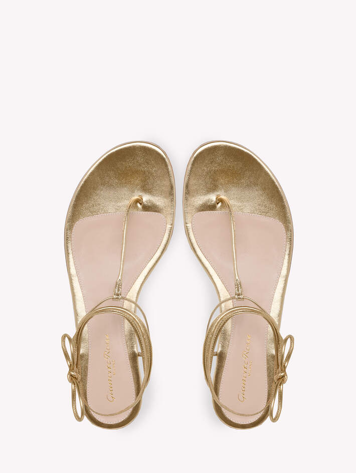 GWYNETH FLAT image number 3