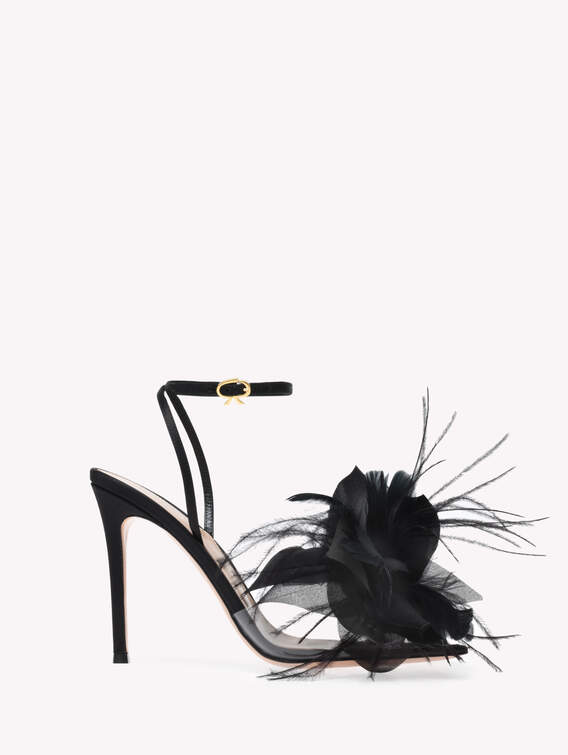 YNEZ SANDAL image number 1