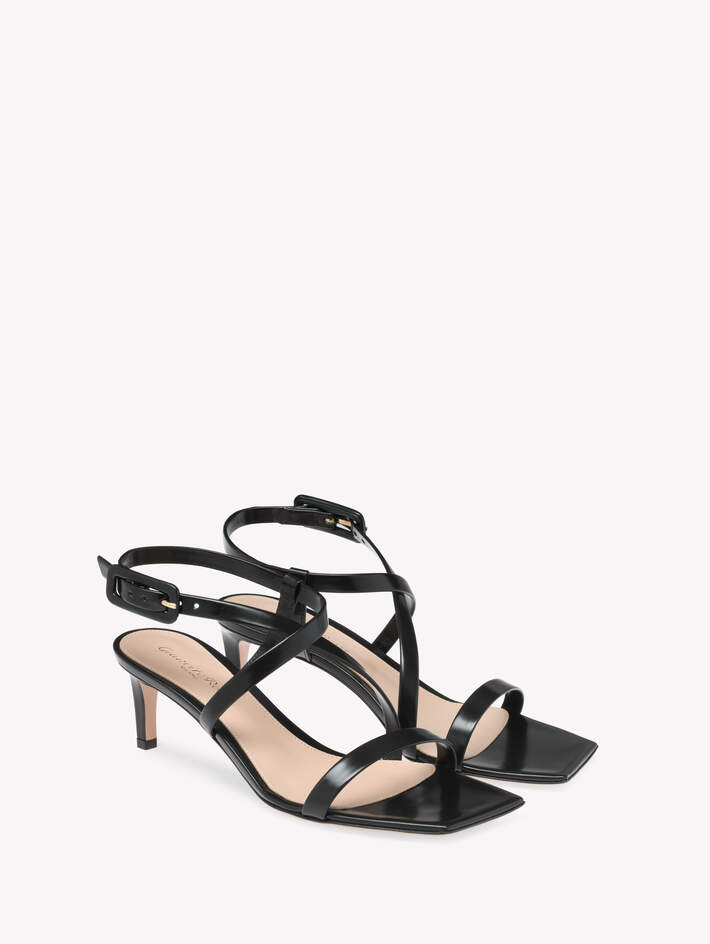 LINDSAY SANDAL