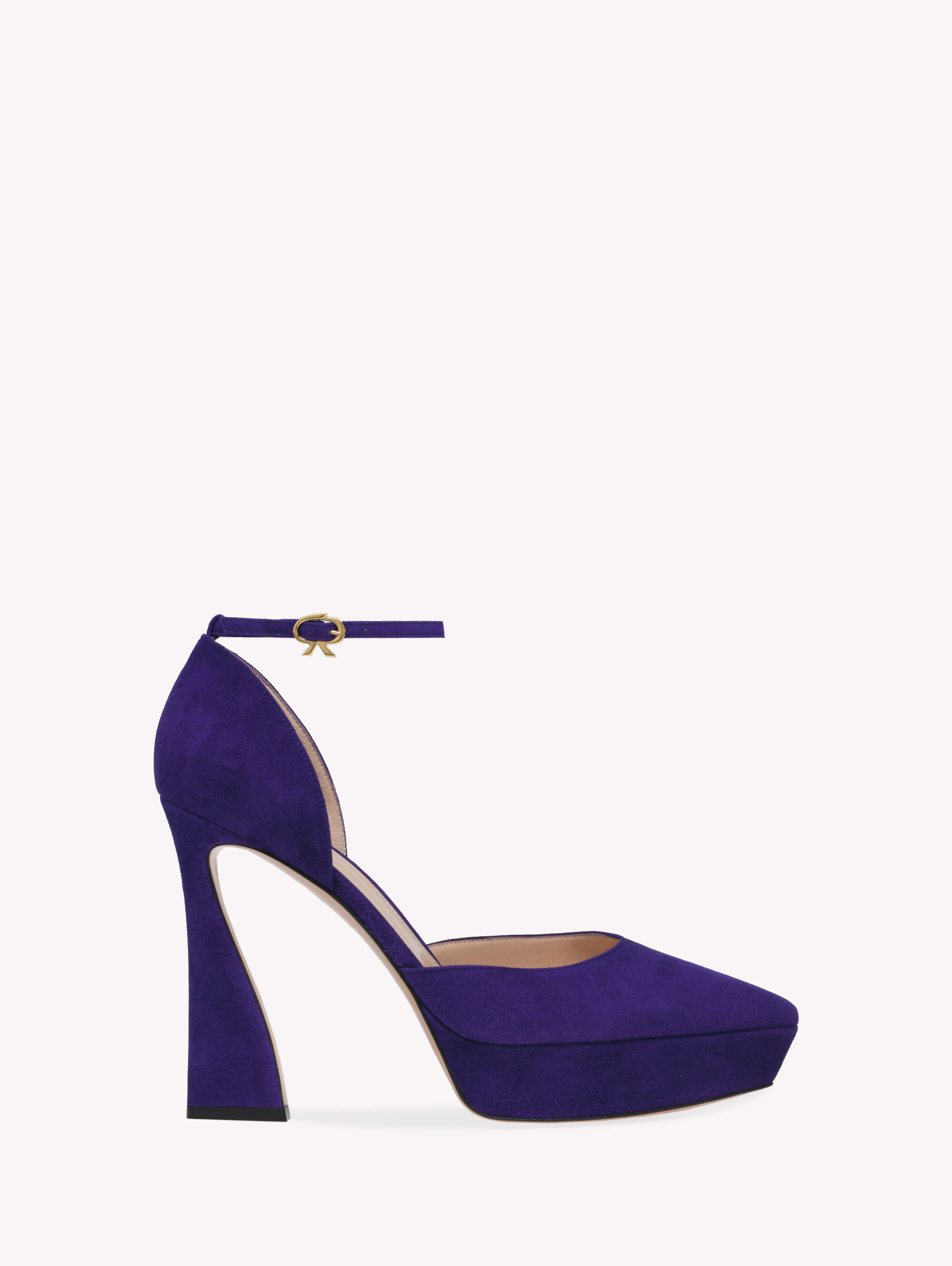 Women's New Arrivals: Luxury Shoes and Bags | Gianvito Rossi Women's New Arrivals: Luxury Shoes and Bags | Gianvito Rossi