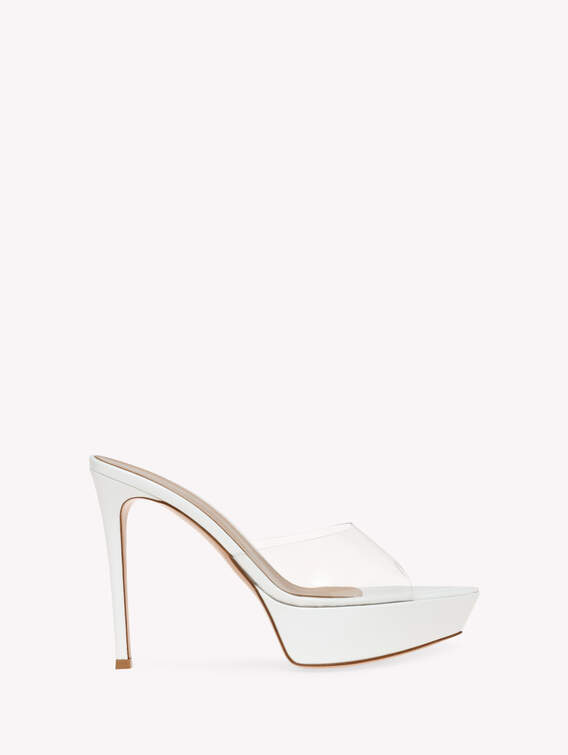 Find amazing products in 新着アイテム today | Gianvito Rossi Japan
