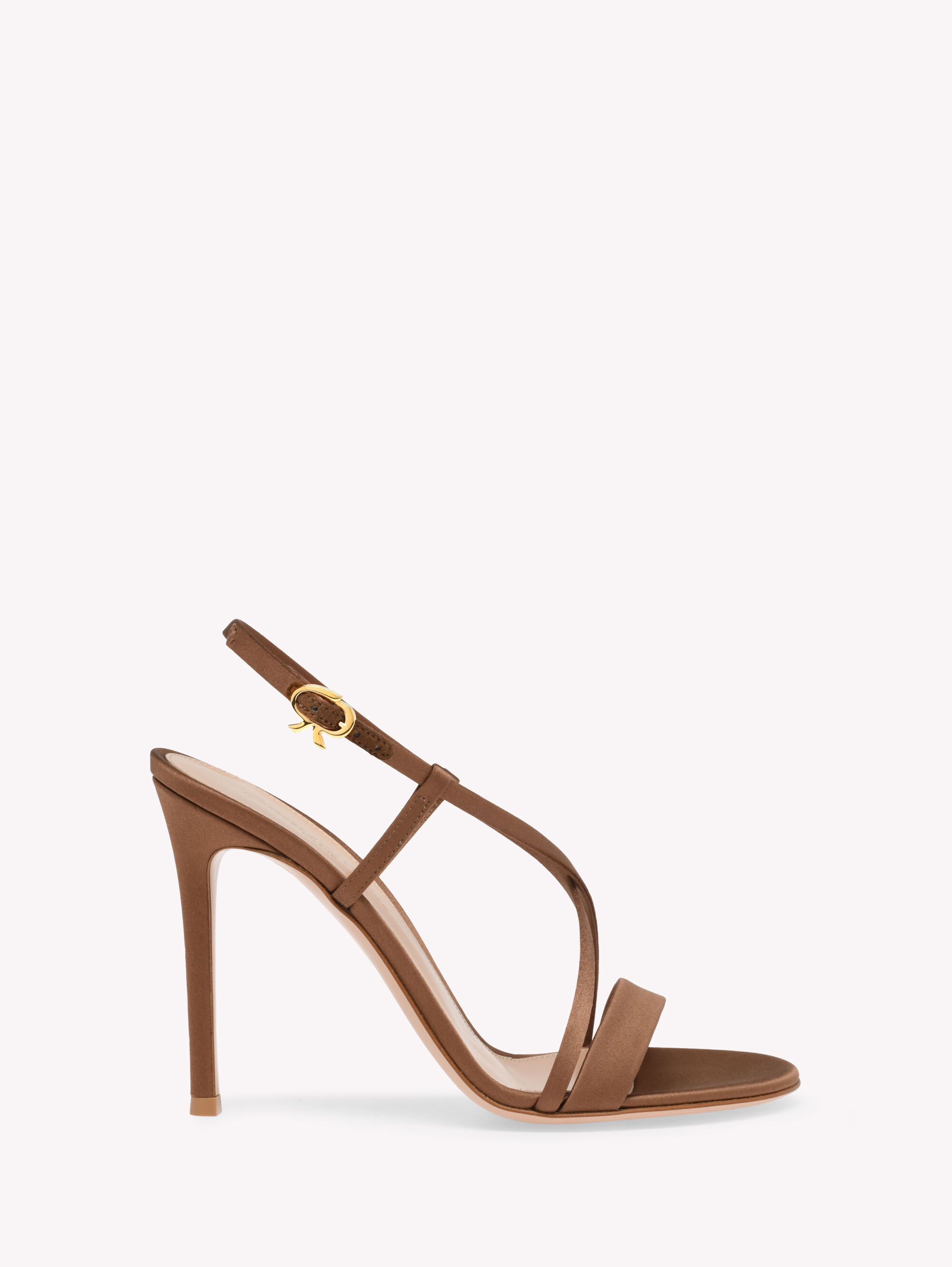 Luxury Shoes and Accessories for Women | Gianvito Rossi