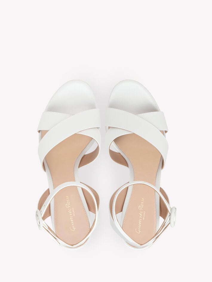 SABRINA image number 3