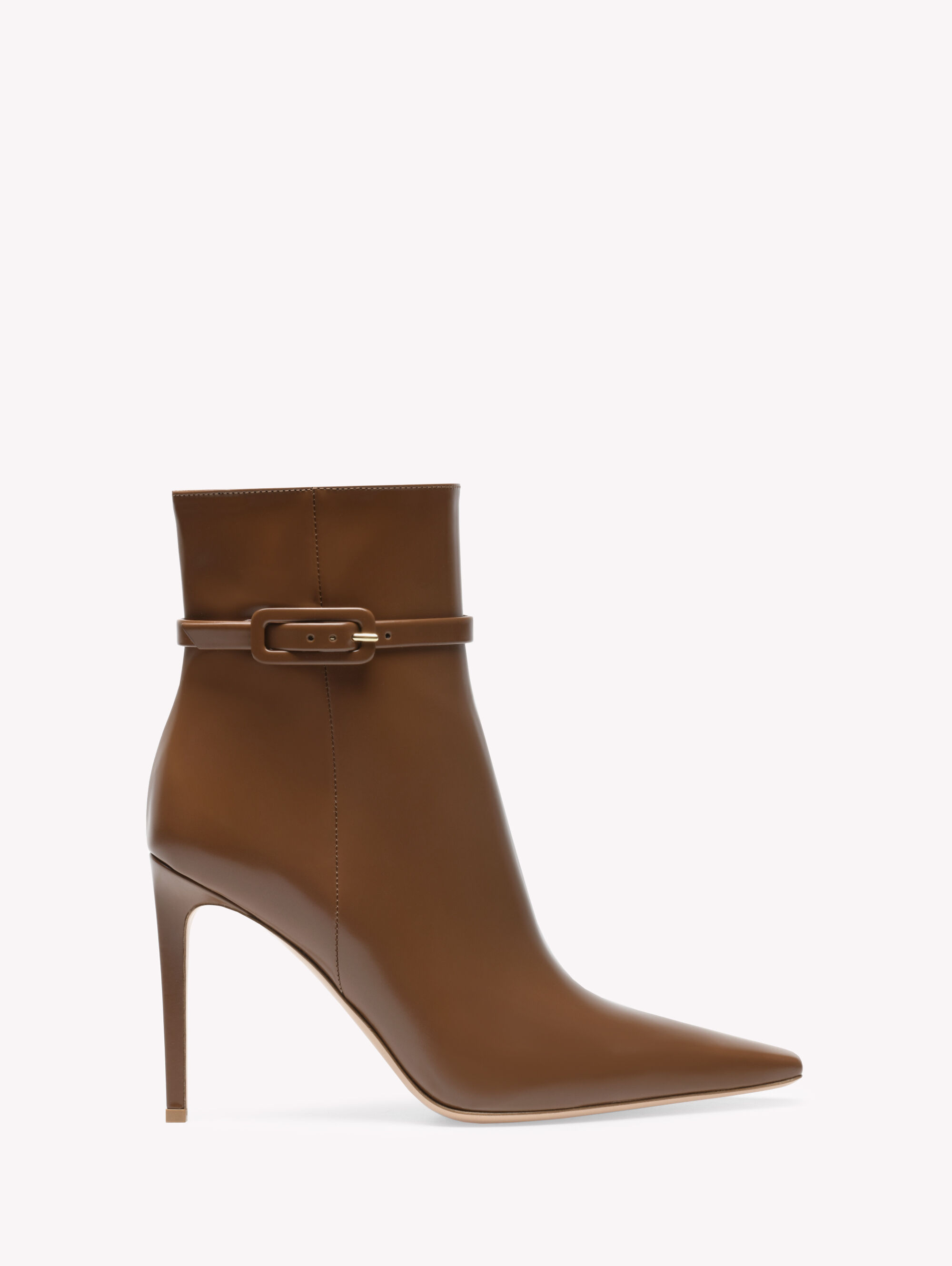 Gianvito rossi pointed ankle boots shop