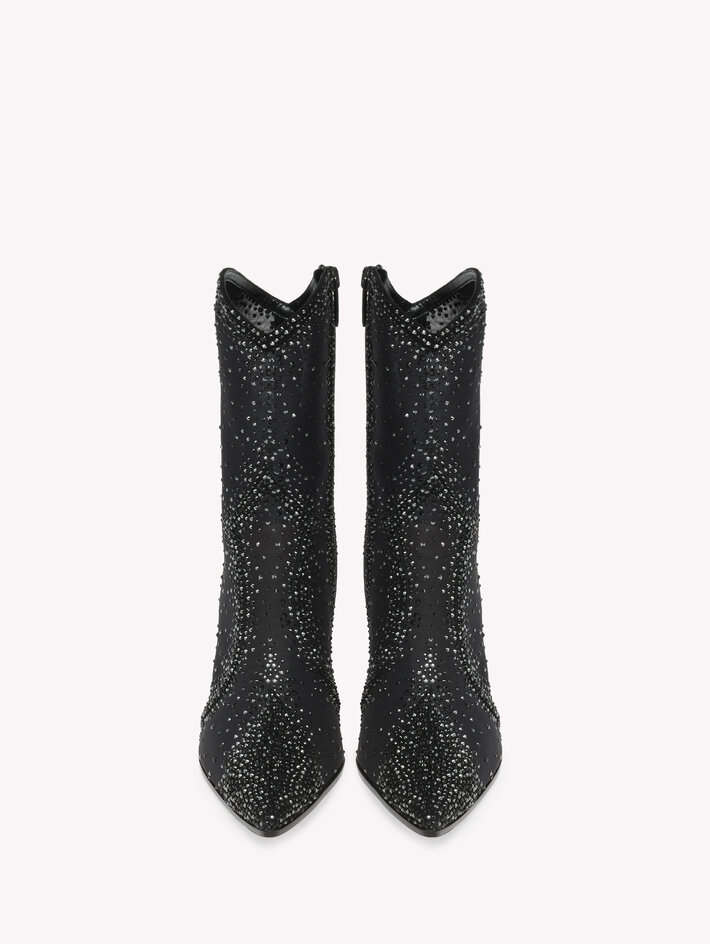 RANIA WEST image number 3