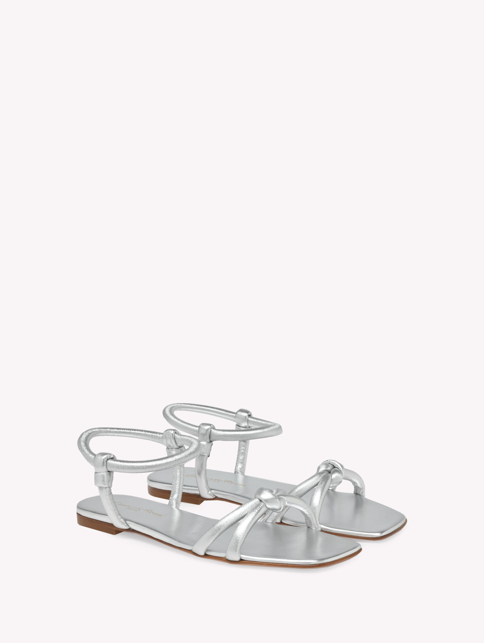 関税,送料無料 Gianvito Rossi Juno 05 フラットサンダル Flats JUNO 05 | Gianvito Rossi