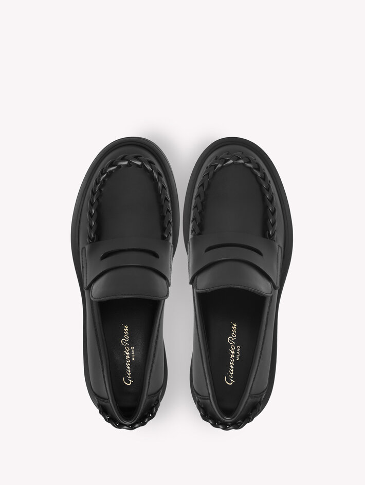 YUNA LOAFER