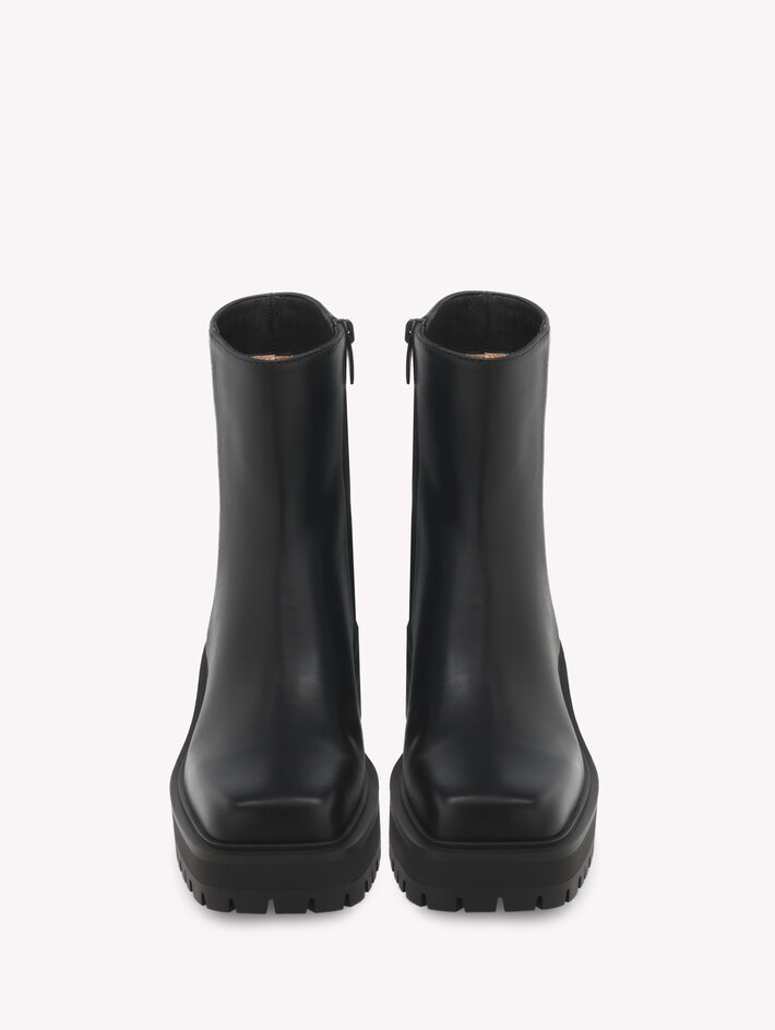 WARNER image number 3