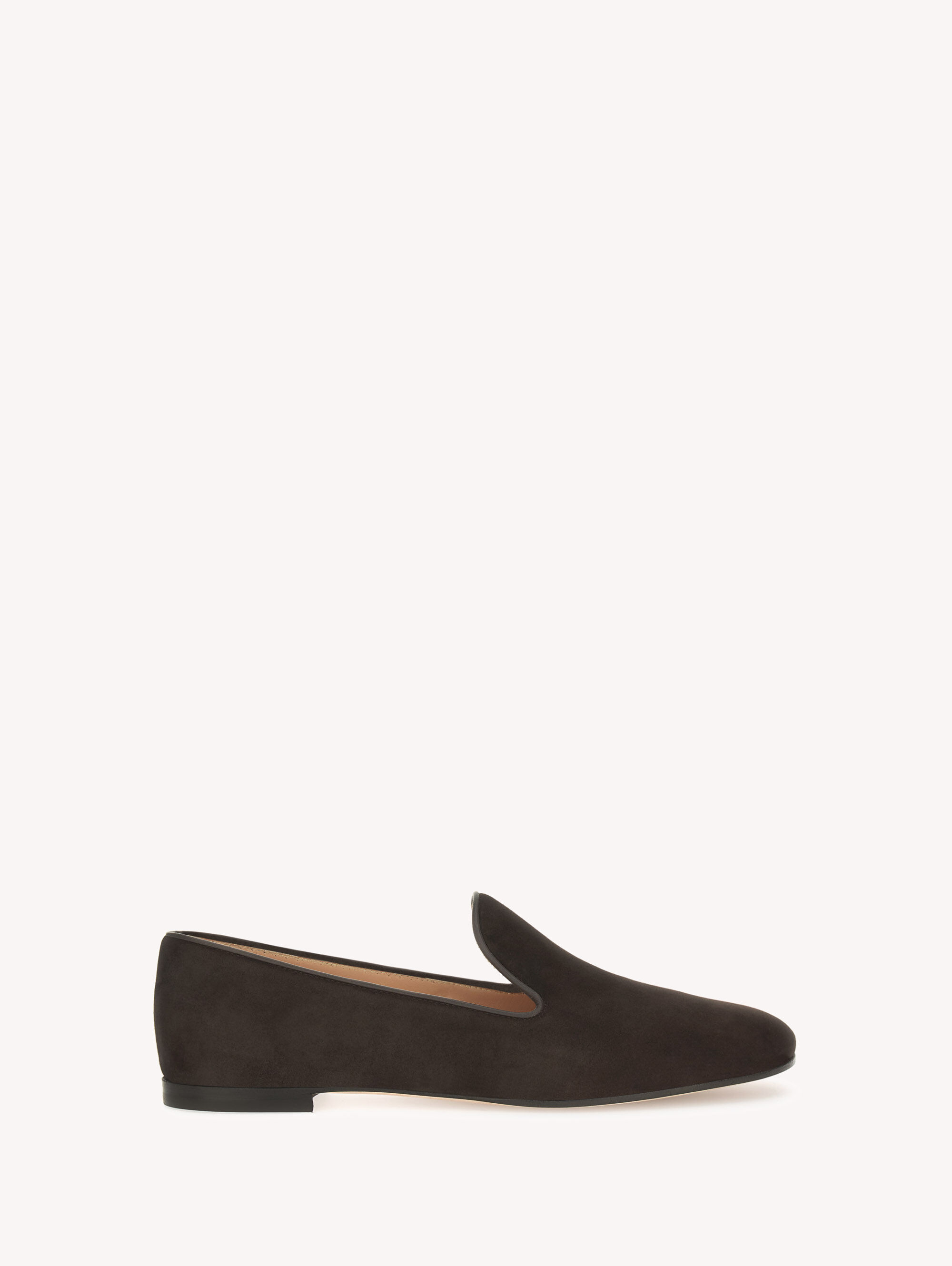 ハンドメイドのイタリア製レディースシューズ | Gianvito Rossi