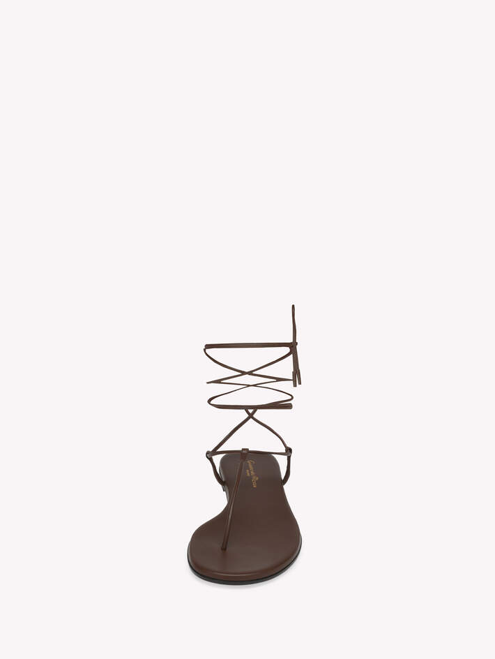 GWYNETH FLAT image number 4