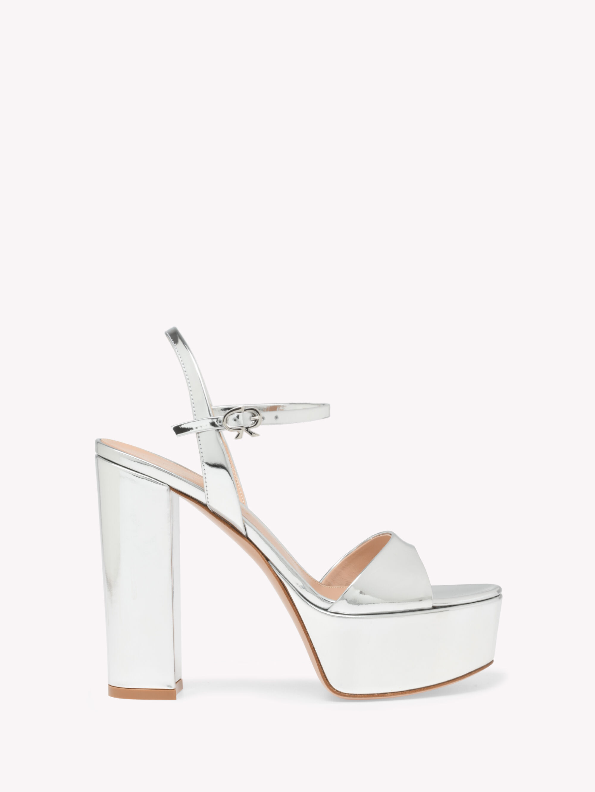 Gianvito Rossi: Italian Luxury Shoes and Accessories