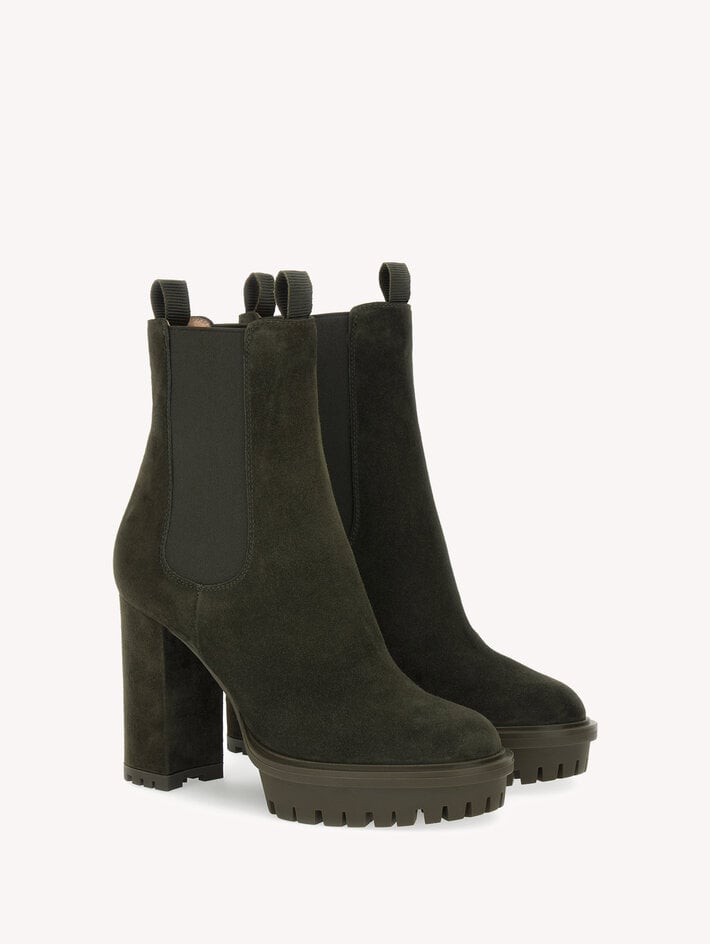 BARRY BOOTIE