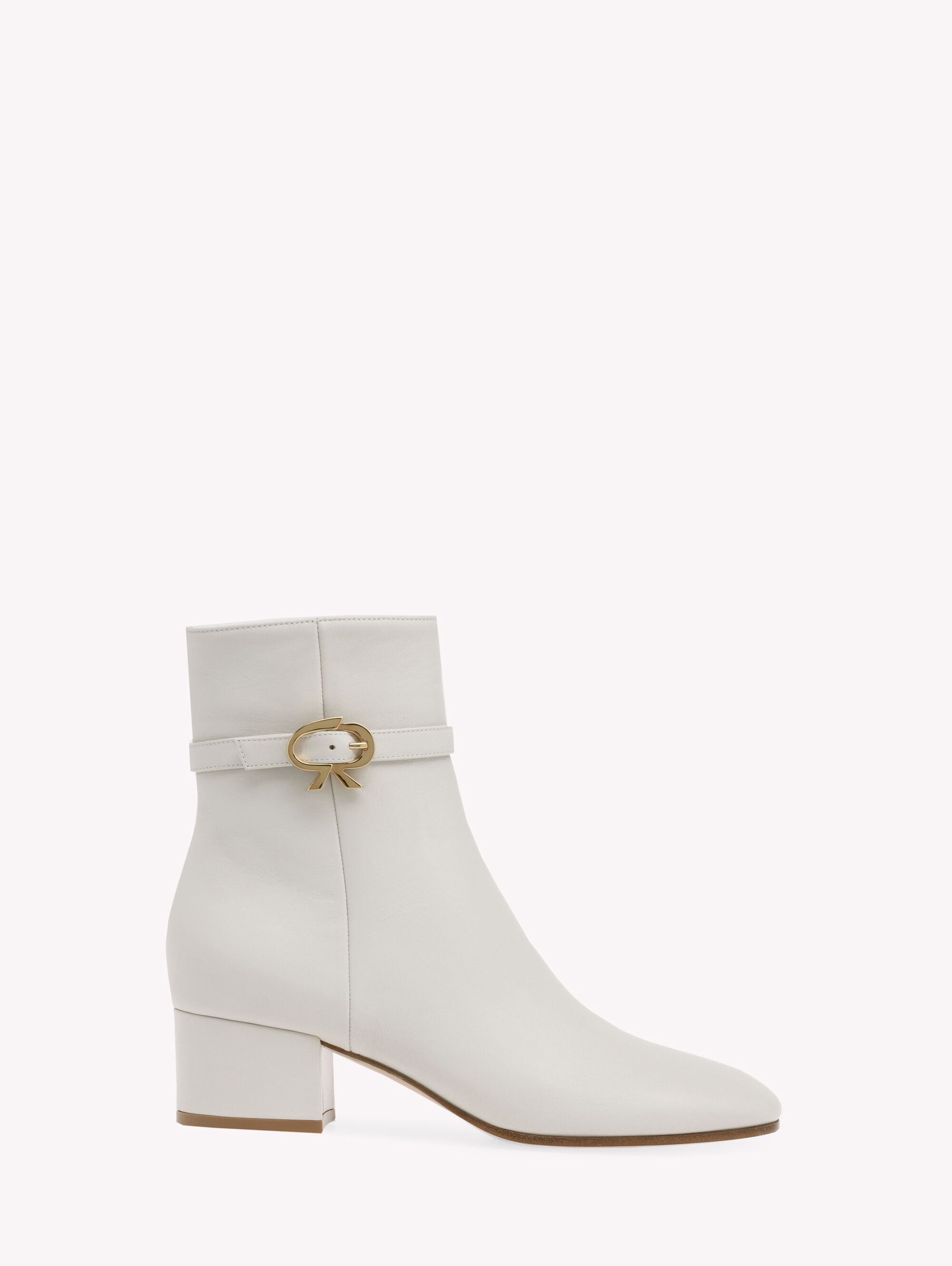 Ribonea boot clearance