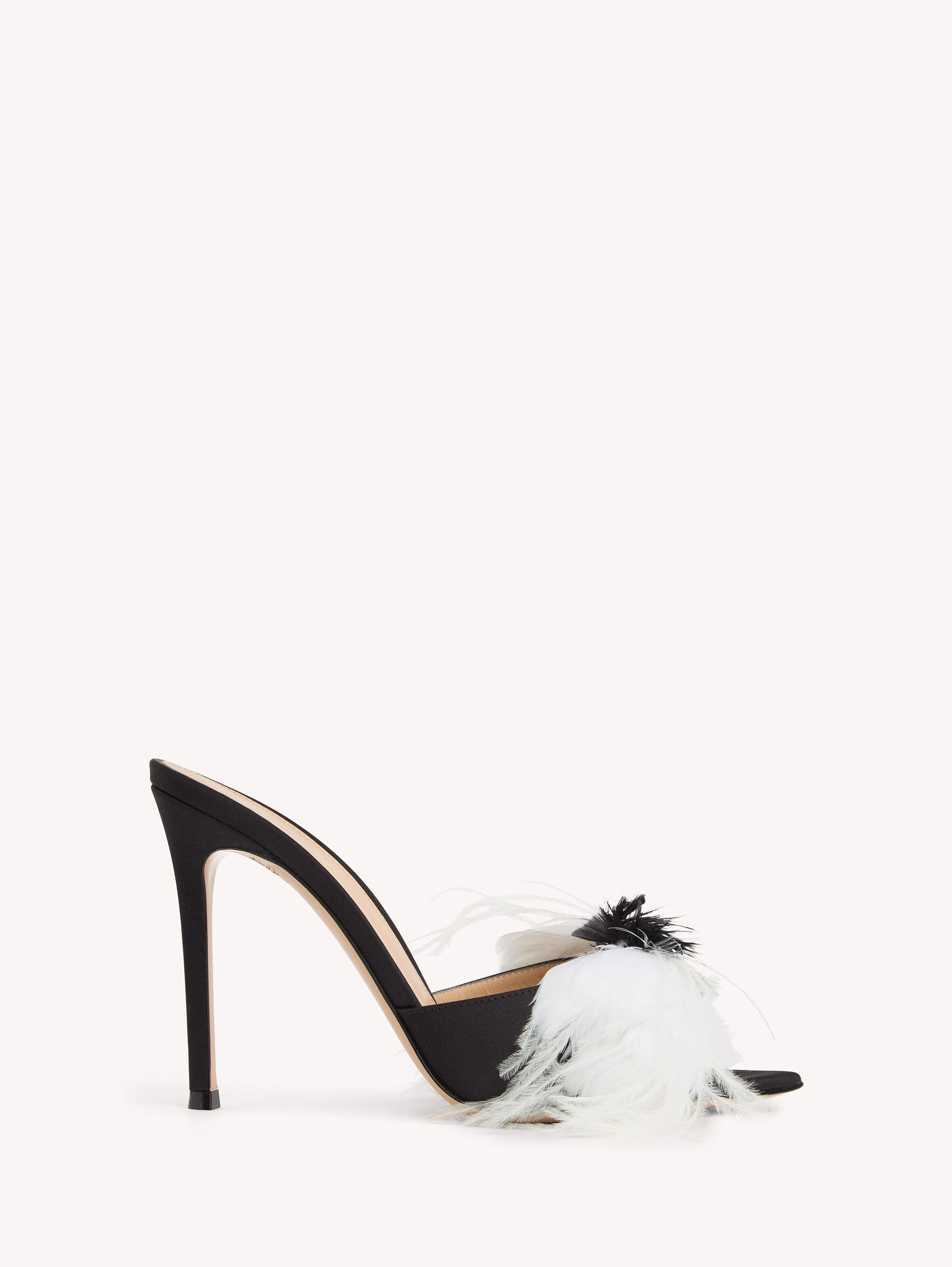Gianvito rossi white mule new arrivals