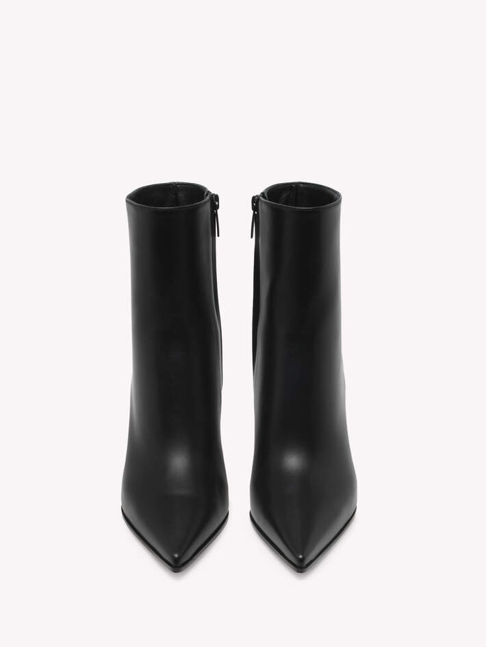 KEINNA BOOTIE image number 3