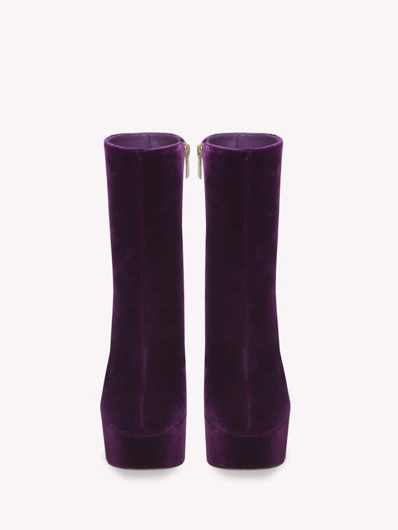 HOLLY BOOTIE image number 3