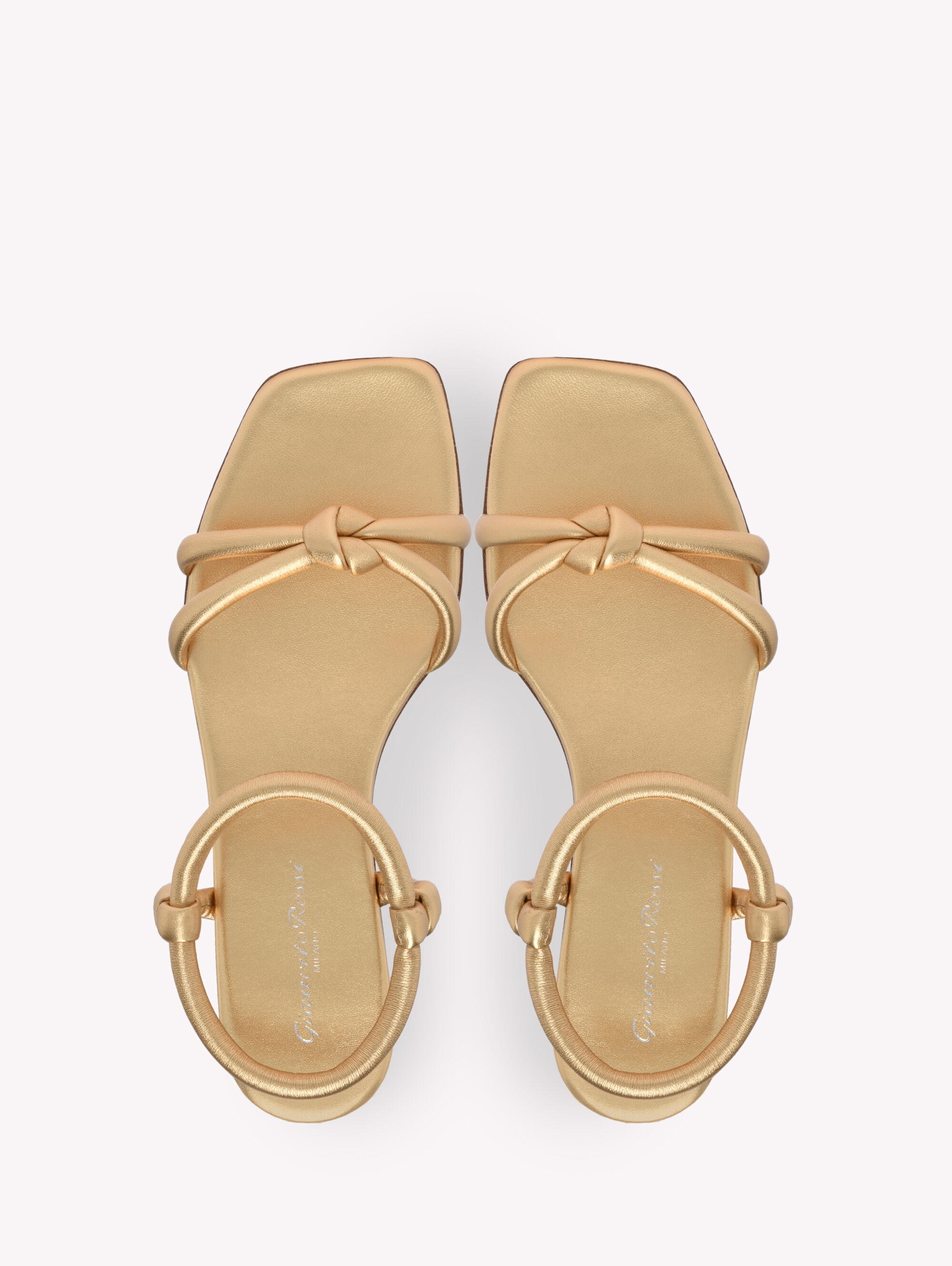 関税,送料無料 Gianvito Rossi Juno 05 フラットサンダル 三越伊勢丹 | Gianvito Rossi/ジャンヴィト ロッシ通販 | JUNO