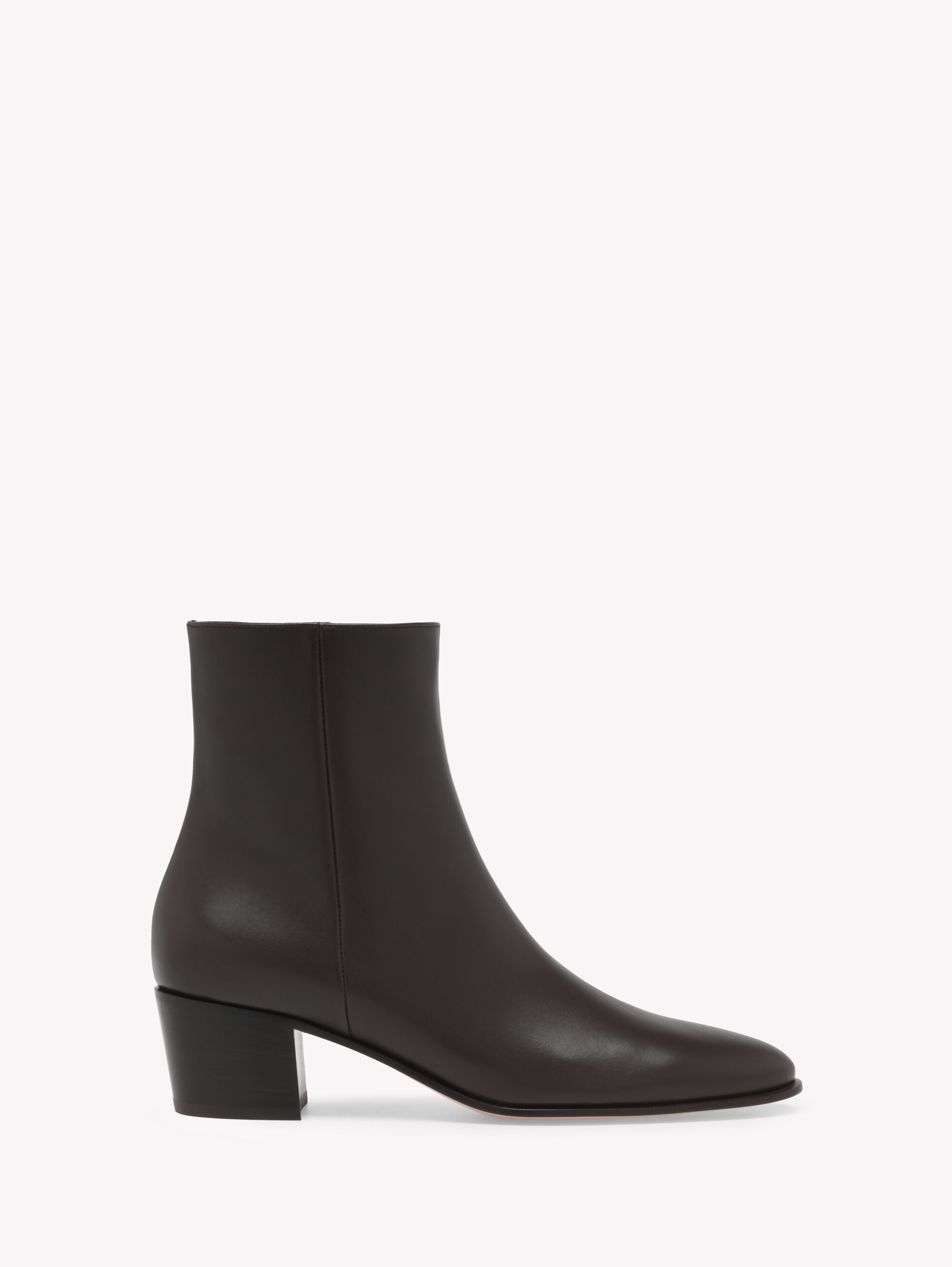 Jay 人気 Gianvito Rossi サイドゴアブーツ 37 黒 楽天市場】【8/20限定・最大2万円OFFクーポン配布中】Gianvito