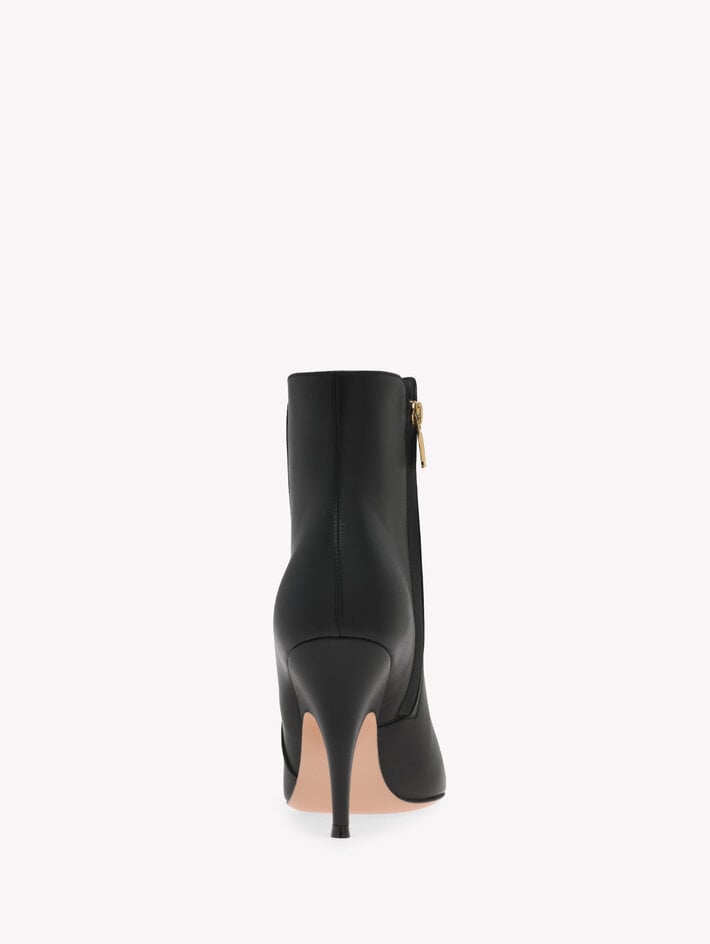 SOFIA BOOTIE