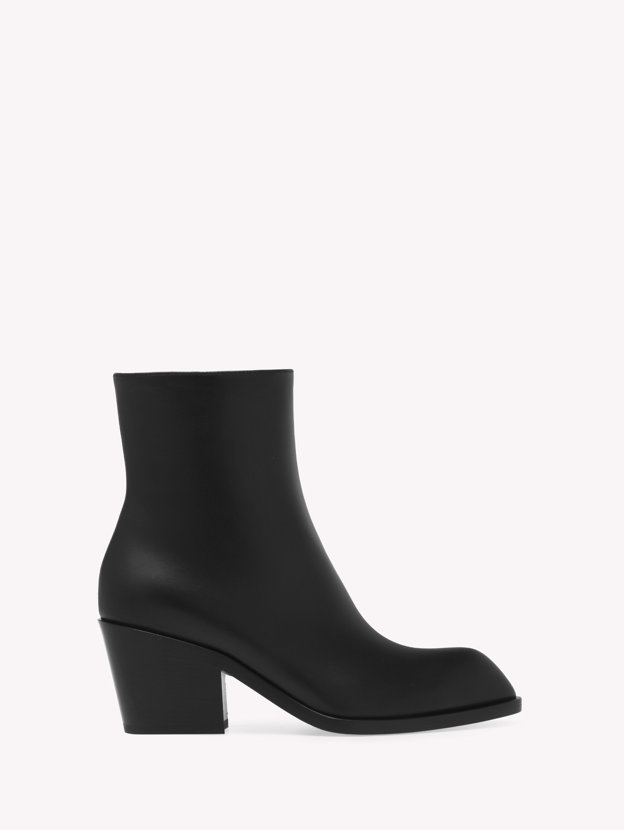 Gianvito rossi white ankle boots sale