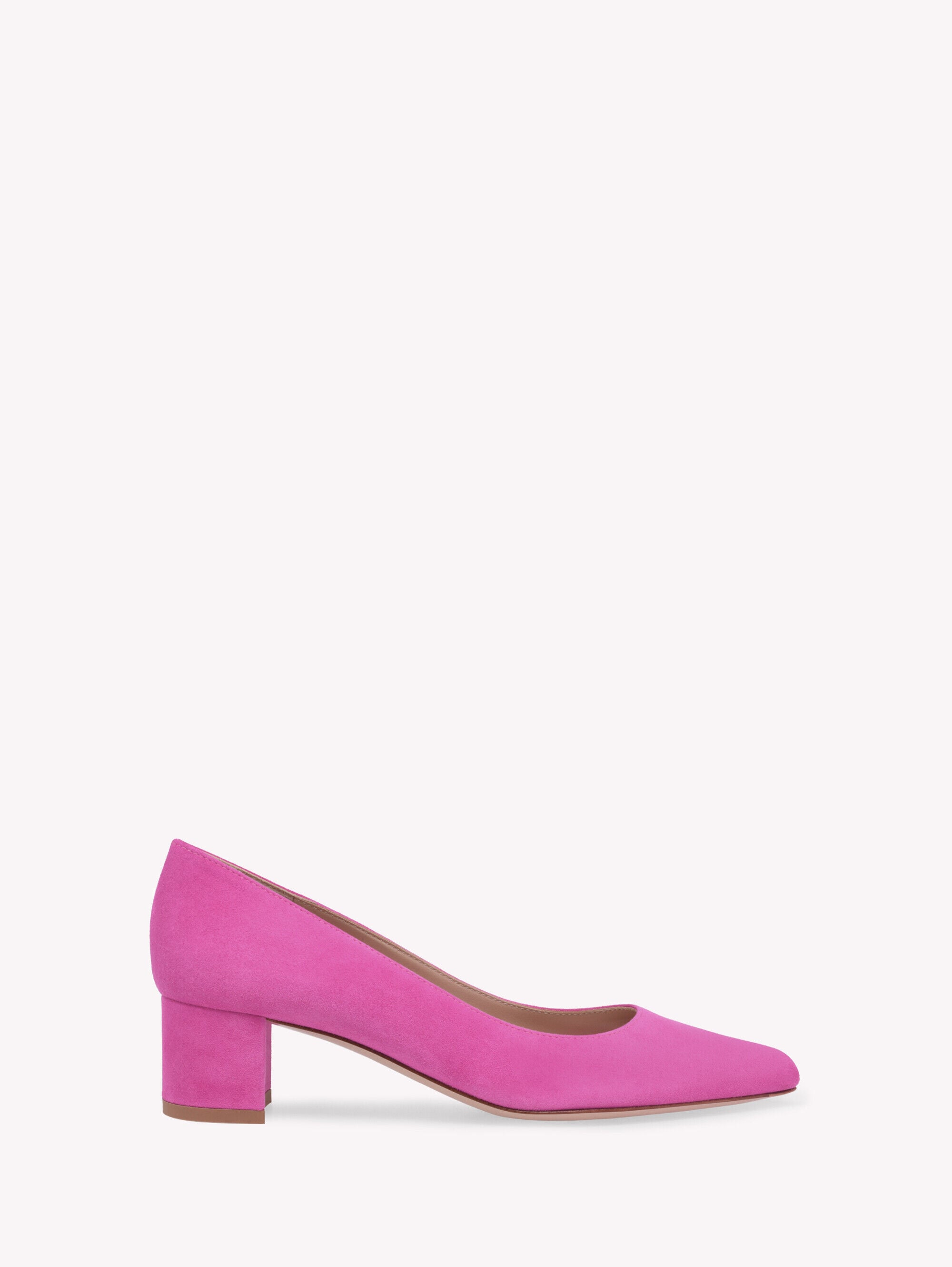 ハンドメイドのイタリア製レディースシューズ | Gianvito Rossi