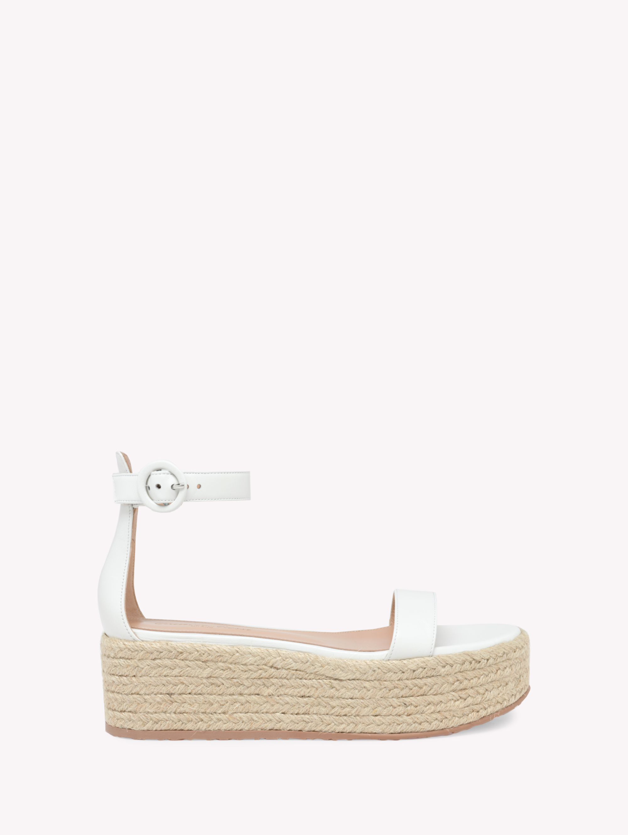 【Gianvito Rossi】ジャンヴィト・ロッシ/SEVILLE 40 Gianvito Rossi Seville 40 In White | ModeSens