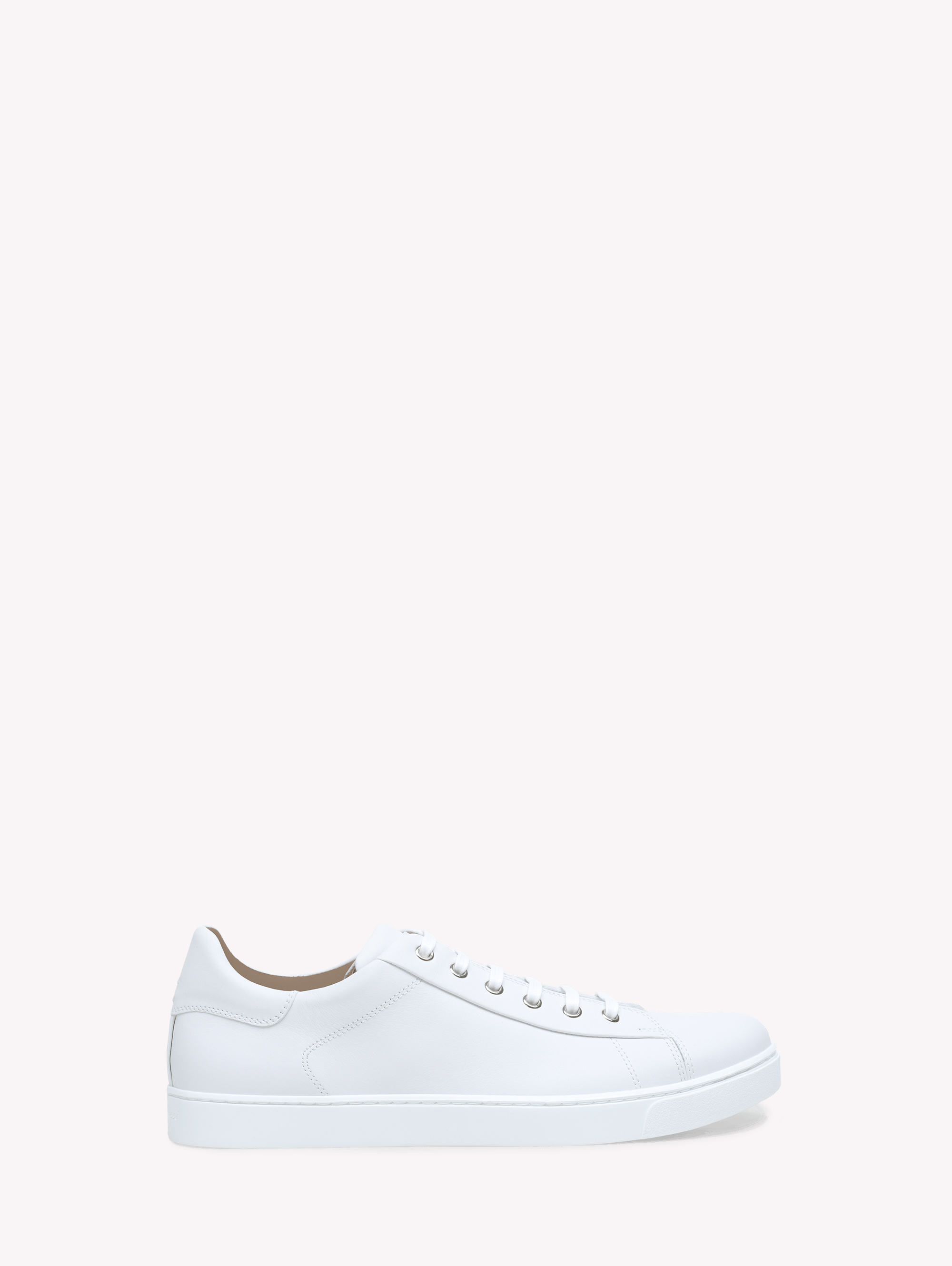 Shop Gianvito Rossi Low Top In White