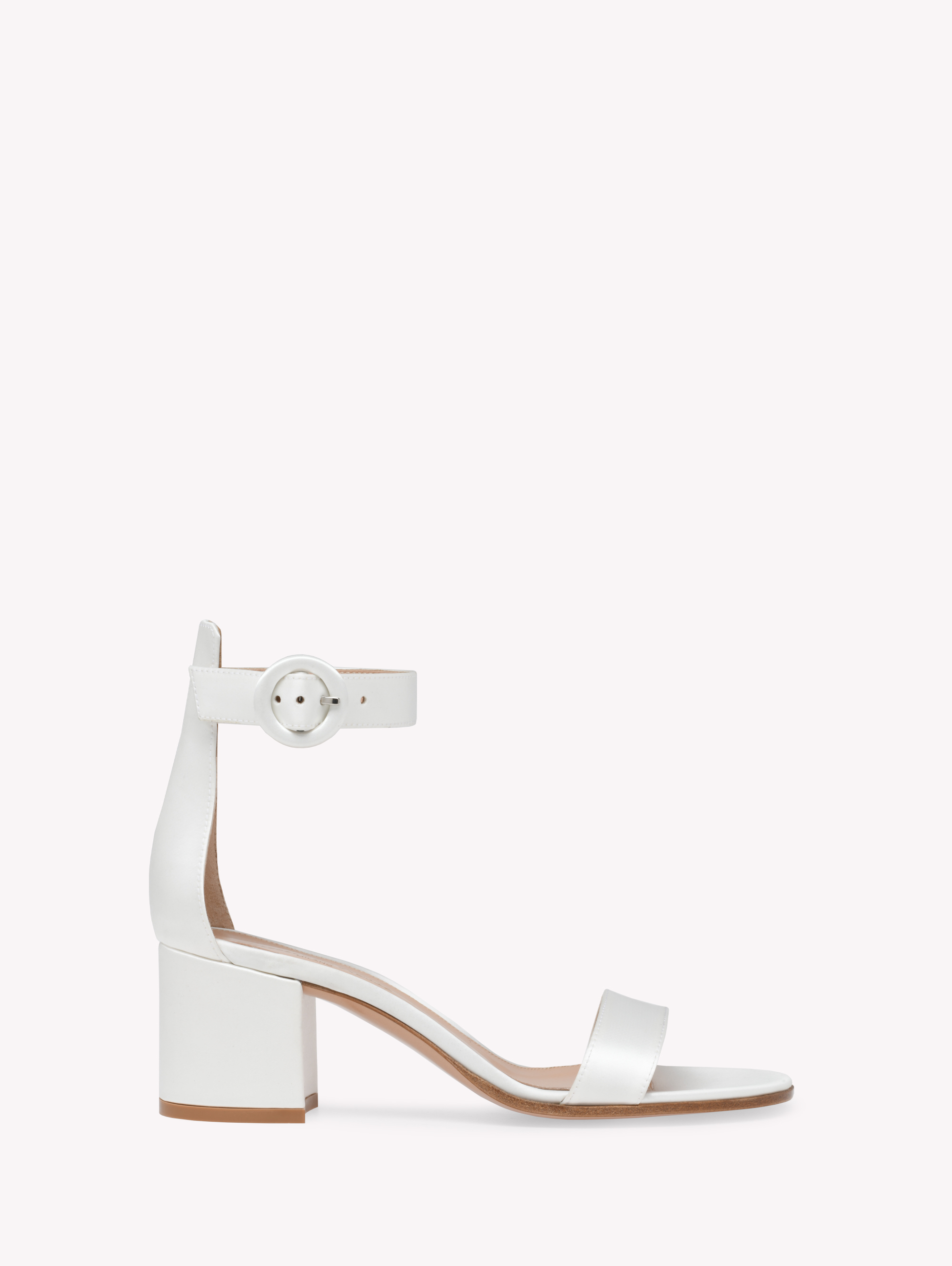 Shop Gianvito Rossi Versilia 60 In White