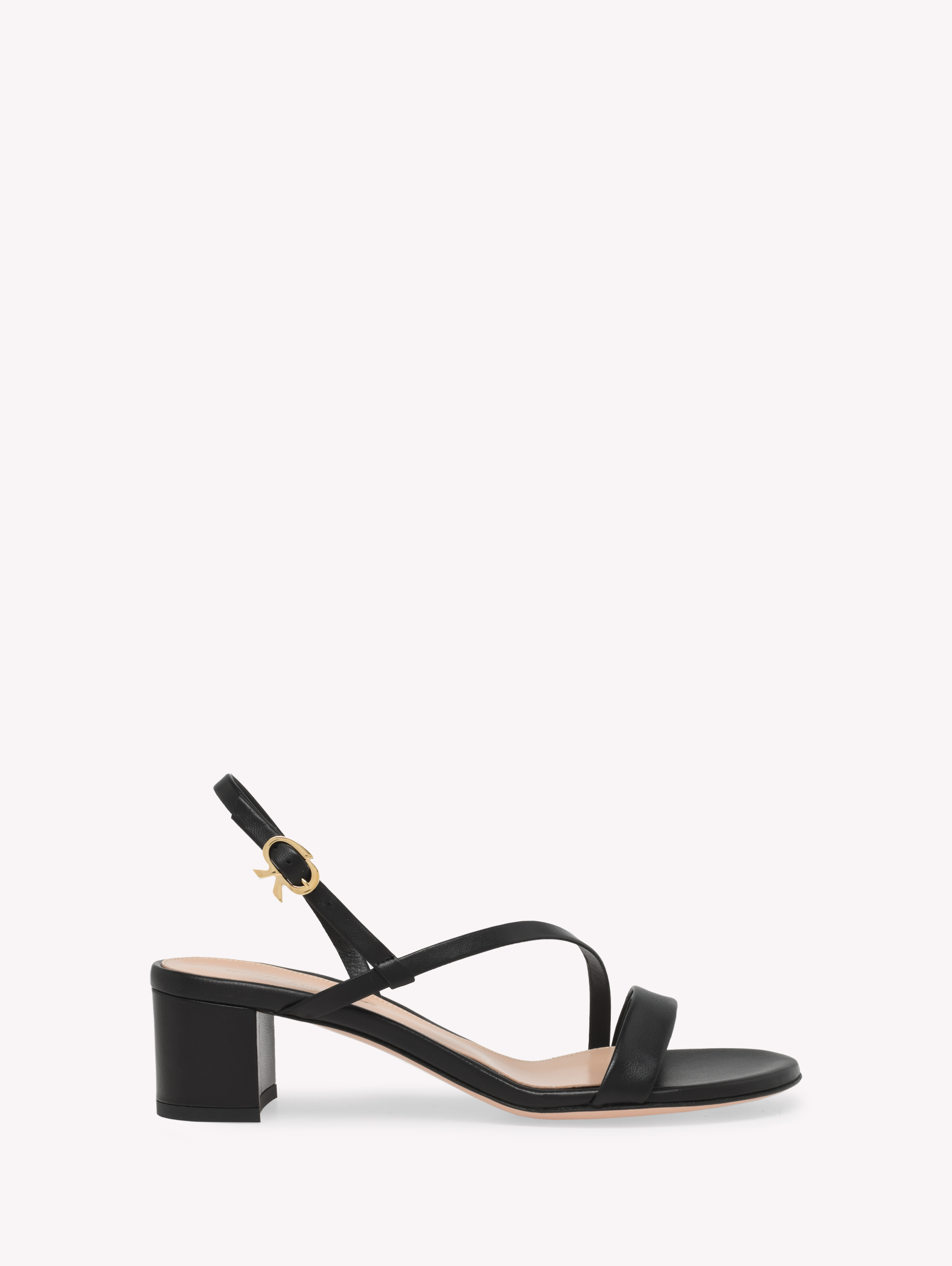サンダル＆ミュール BETSEY ブラック | Gianvito Rossi