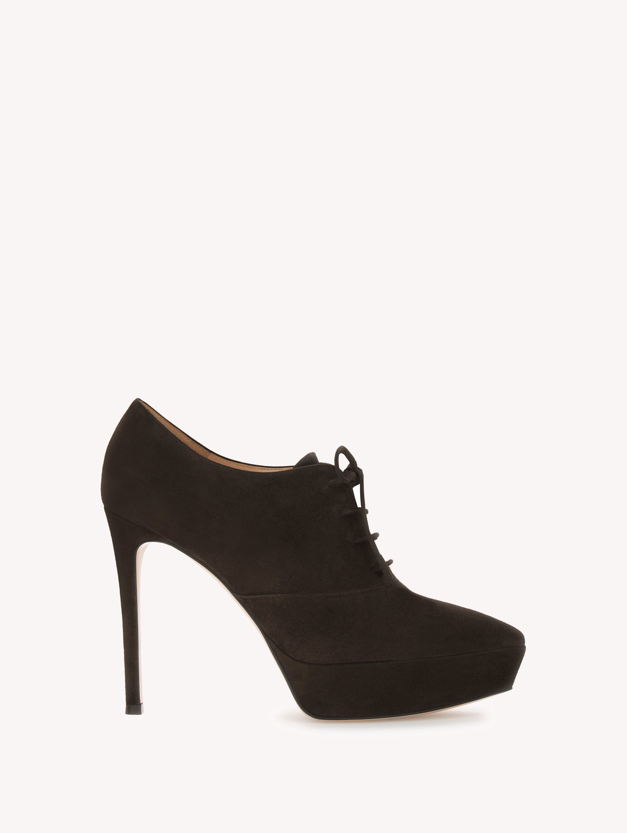 Kourtney — G25412.85RIC.CAMMOKA