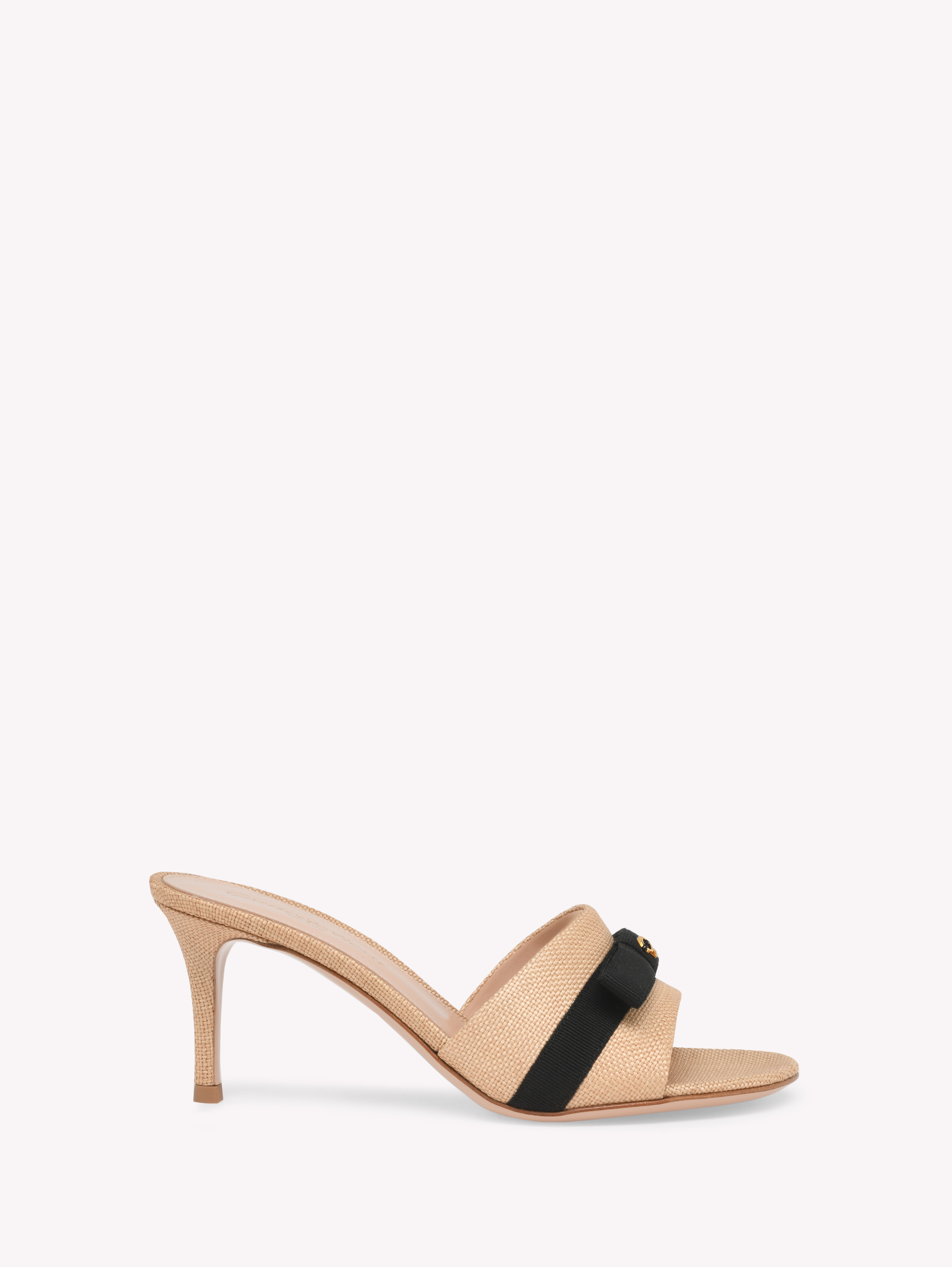 サンダル＆ミュール MINOU ブラウン | Gianvito Rossi